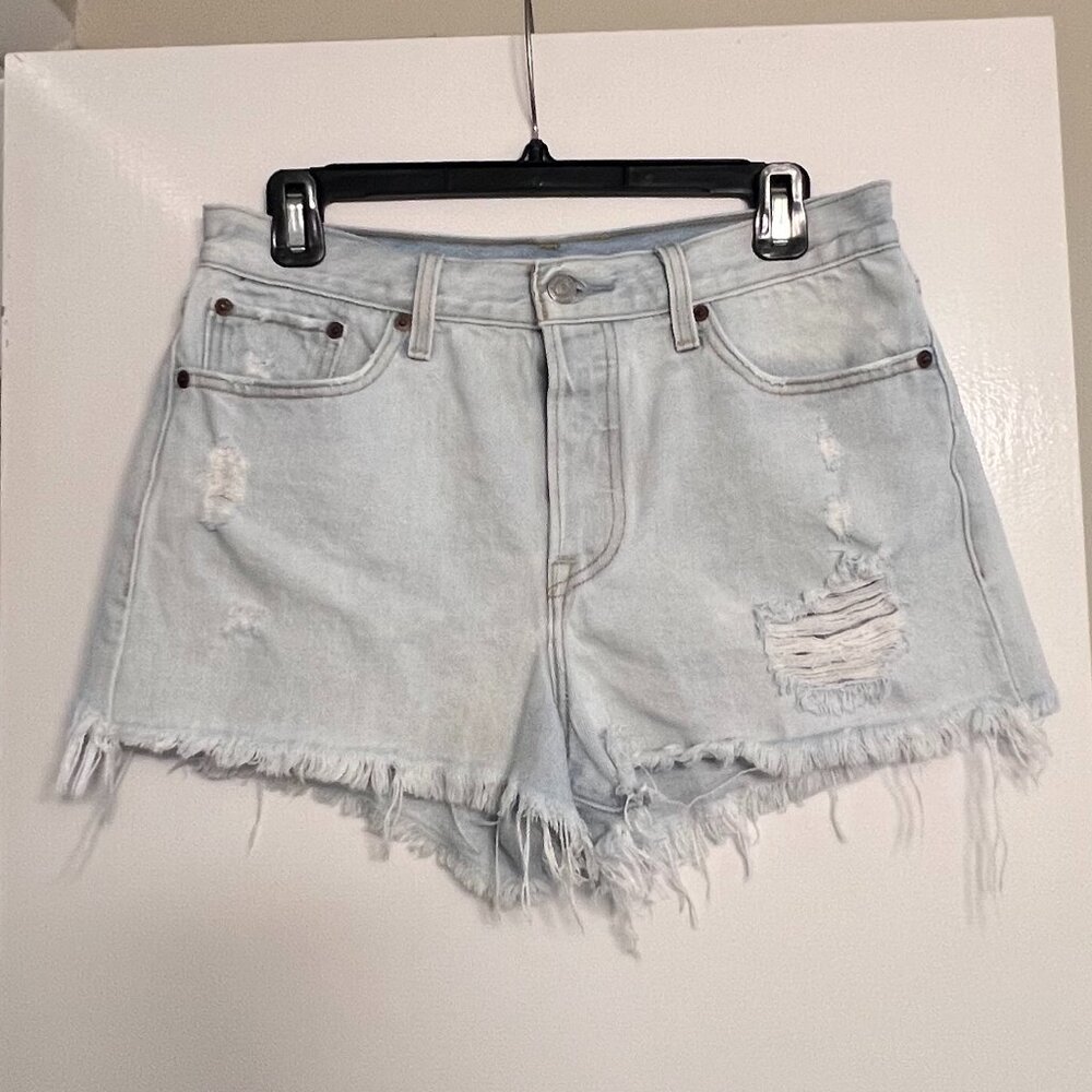 Levi's Women's Light Wash Button Fly Mid Rise Distressed Jean Shorts